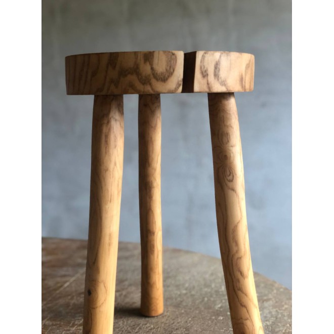 Handmade Wooden Stand 4–7 Sizes