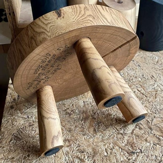 Handmade Wooden Stand 4–7 Sizes